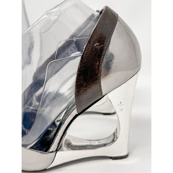 Marciano Women's Silver Leather Peep-Toe Wedge Heel Silver And Brown Size 8.5 - Picture 2 of 15
